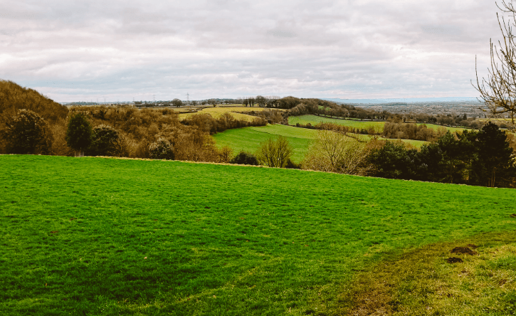 Browse their <a href="https://www.dreambigtravelfarblog.com/blog/7-day-cotswold-way-itinerary" target="_blank">post</a> about the Cotswold Way