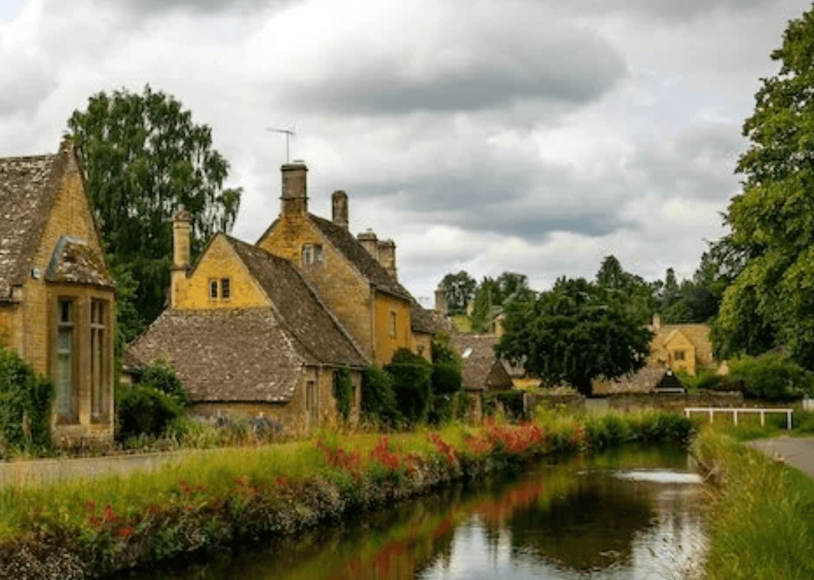Read her article <a href="https://www.travelbugtonic.com/travel-blog/cotswolds-way" target="_blank">here</a>