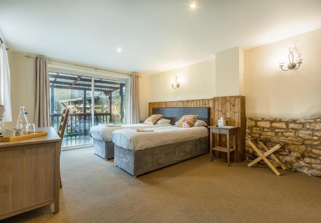 Volunteer Inn – image 1